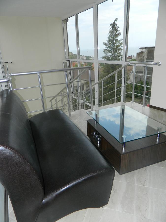Guest Rooms Soleo بالشيك المظهر الخارجي الصورة